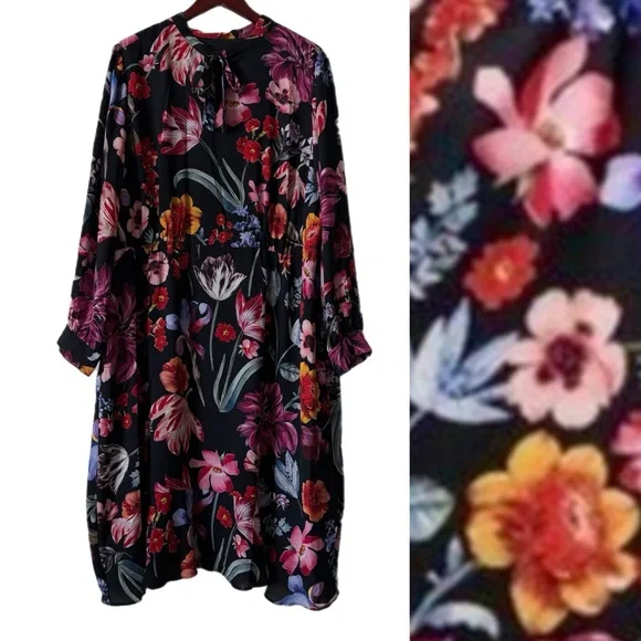 tie neck midi dress in midnight dutch floral Blythe Maxi Crinkle Chiffon Dress in Midnight Garden, Petite-8